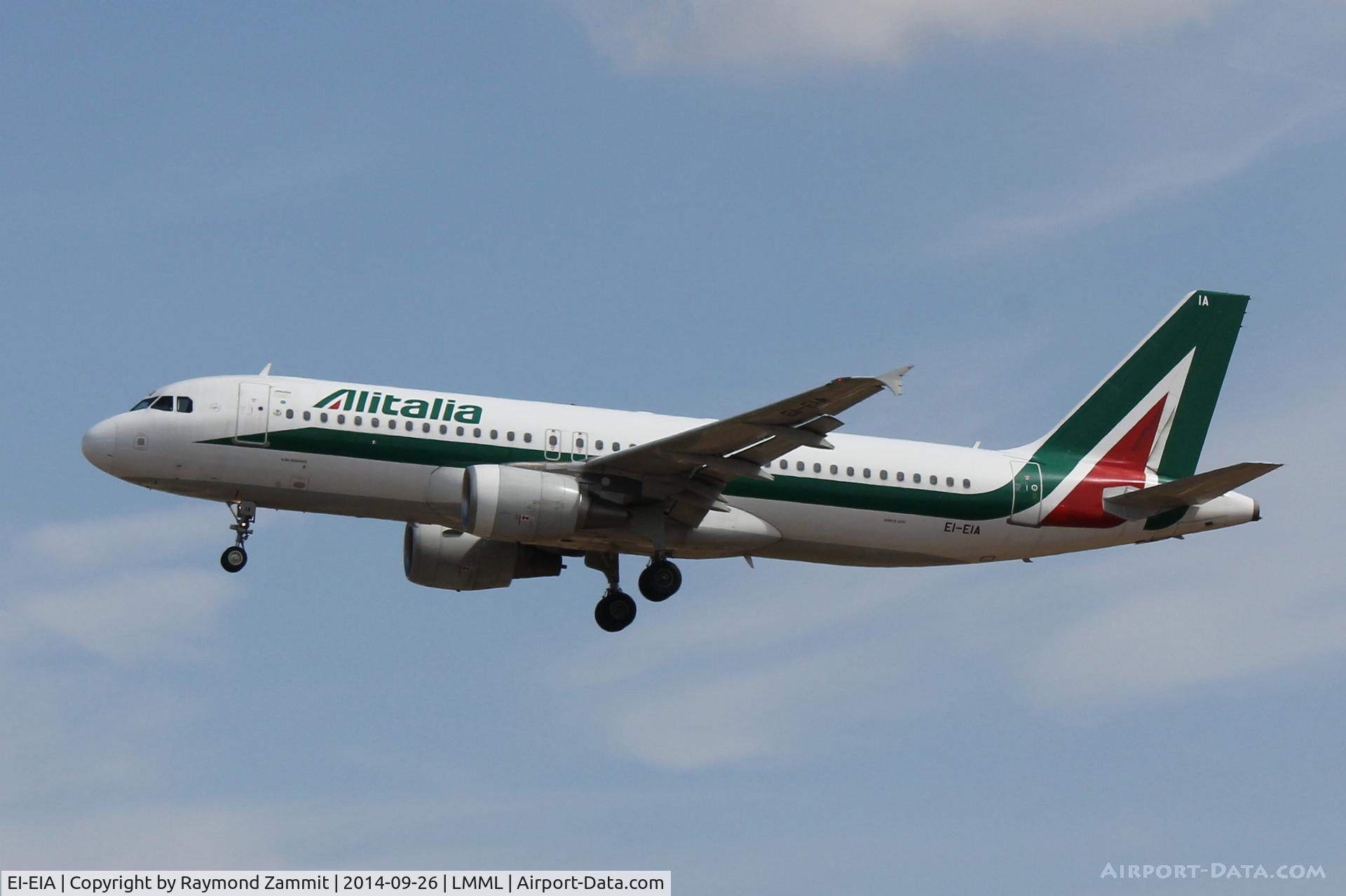 EI-EIA, 2010 Airbus A320-216 C/N 4195, A320 EI-EIA Alitalia