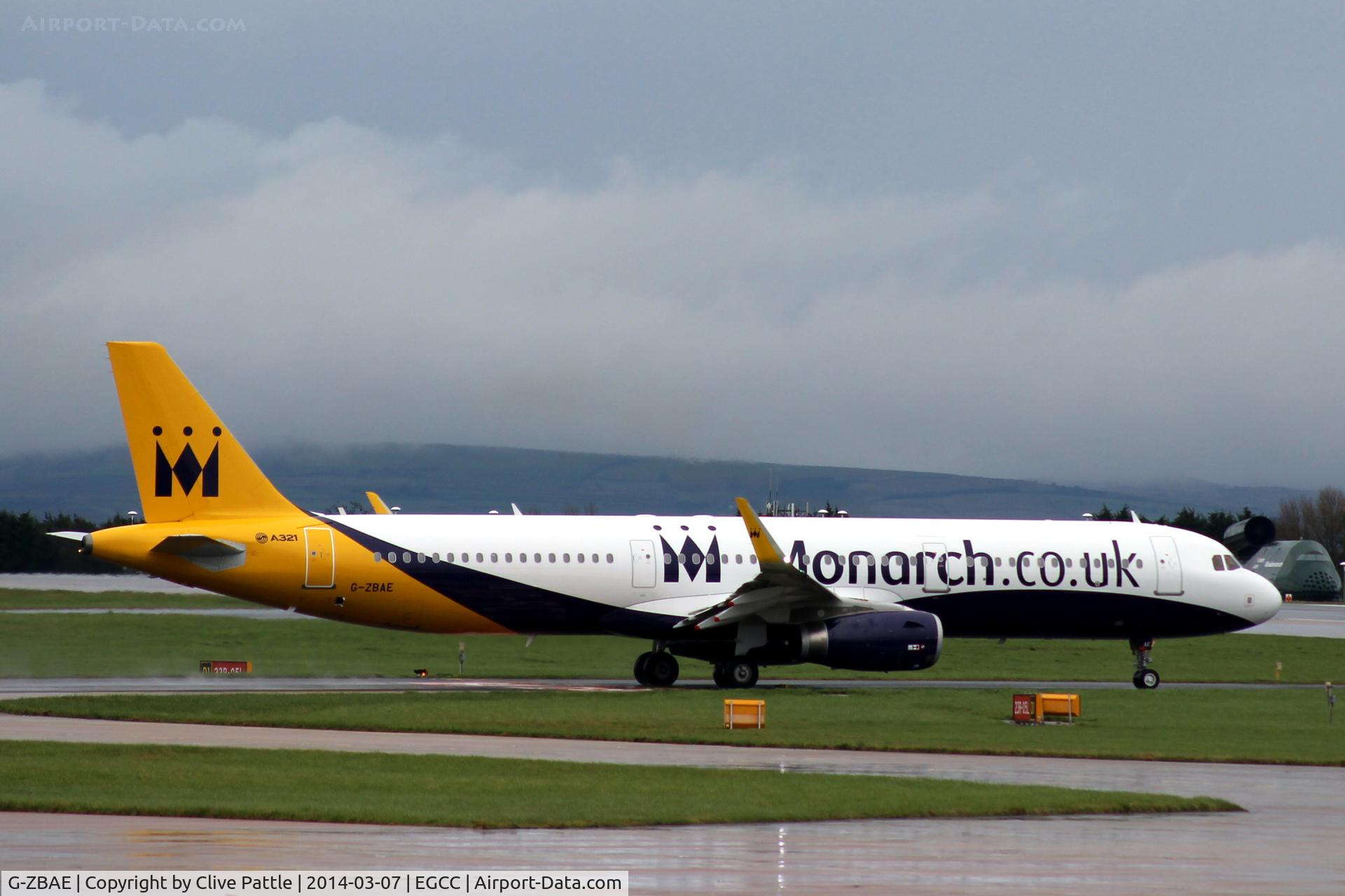 G-ZBAE, 2013 Airbus A321-231 C/N 5606, Departing Manchester
