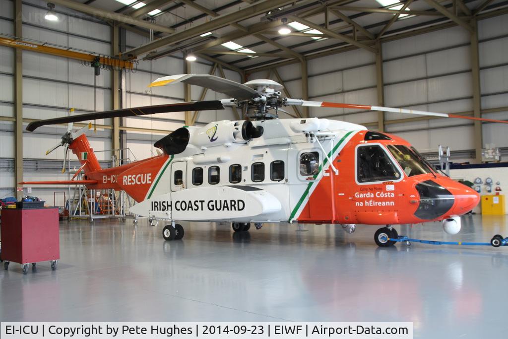 EI-ICU, 2006 Sikorsky S-92A C/N 920034, EI-ICU S92  tucked up in the Coastguard hangar at Waterford