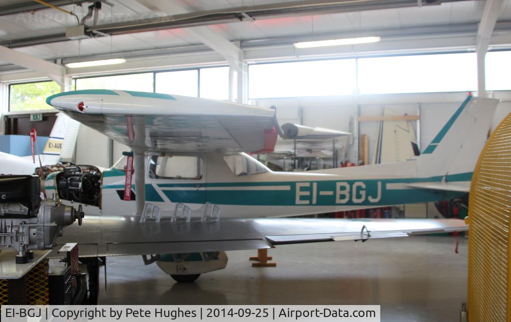 EI-BGJ, Reims F152 II C/N 1664, EI-BGJ Cessna 152 in the Engineering Dept at Carlow College