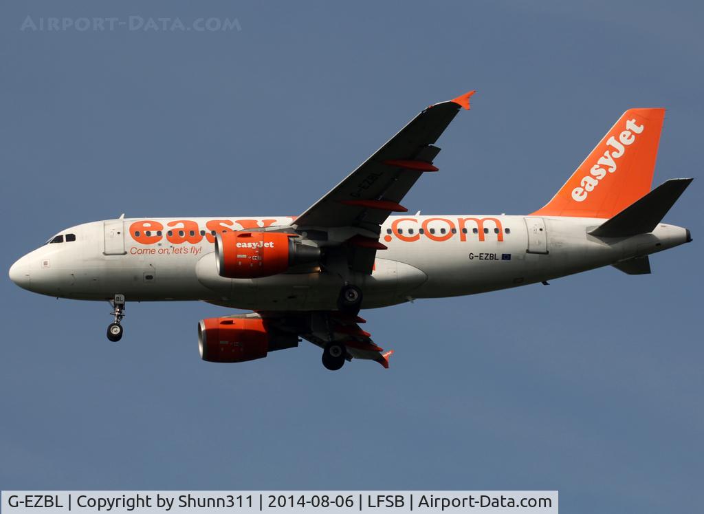 G-EZBL, 2007 Airbus A319-111 C/N 3053, Landing rwy 16