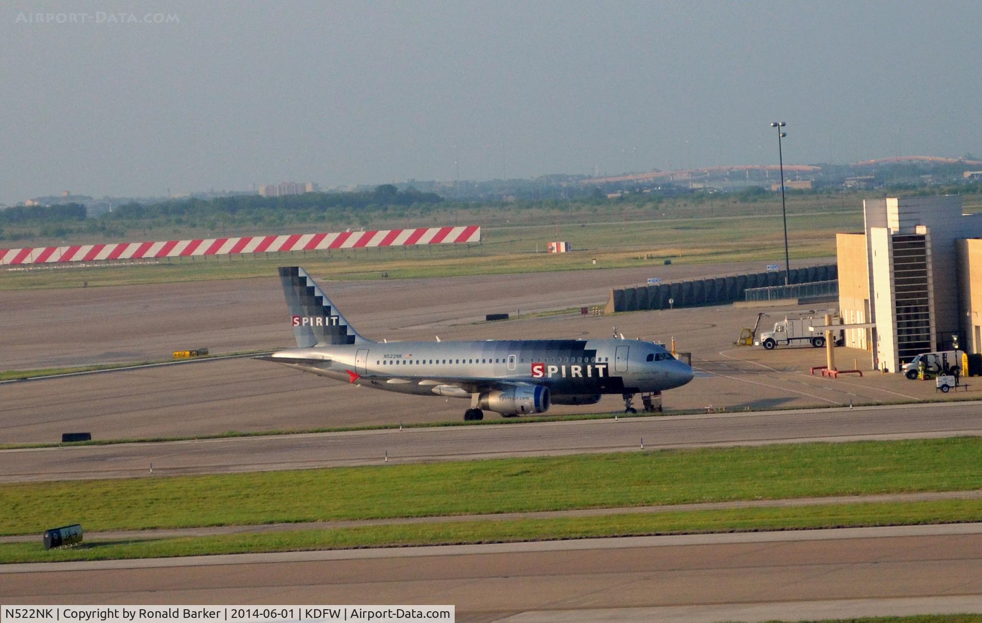 N522NK, 2006 Airbus A319-132 C/N 2893, Taxi DFW