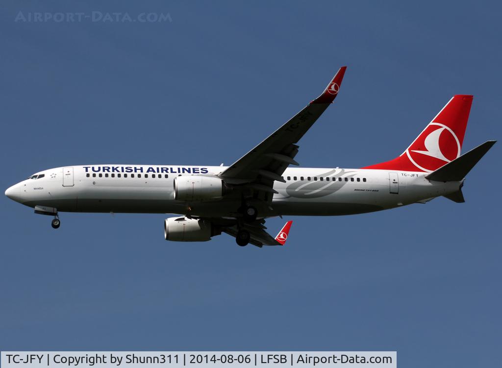 TC-JFY, 2000 Boeing 737-8F2 C/N 29783/497, Landing rwy 16 in new c/s