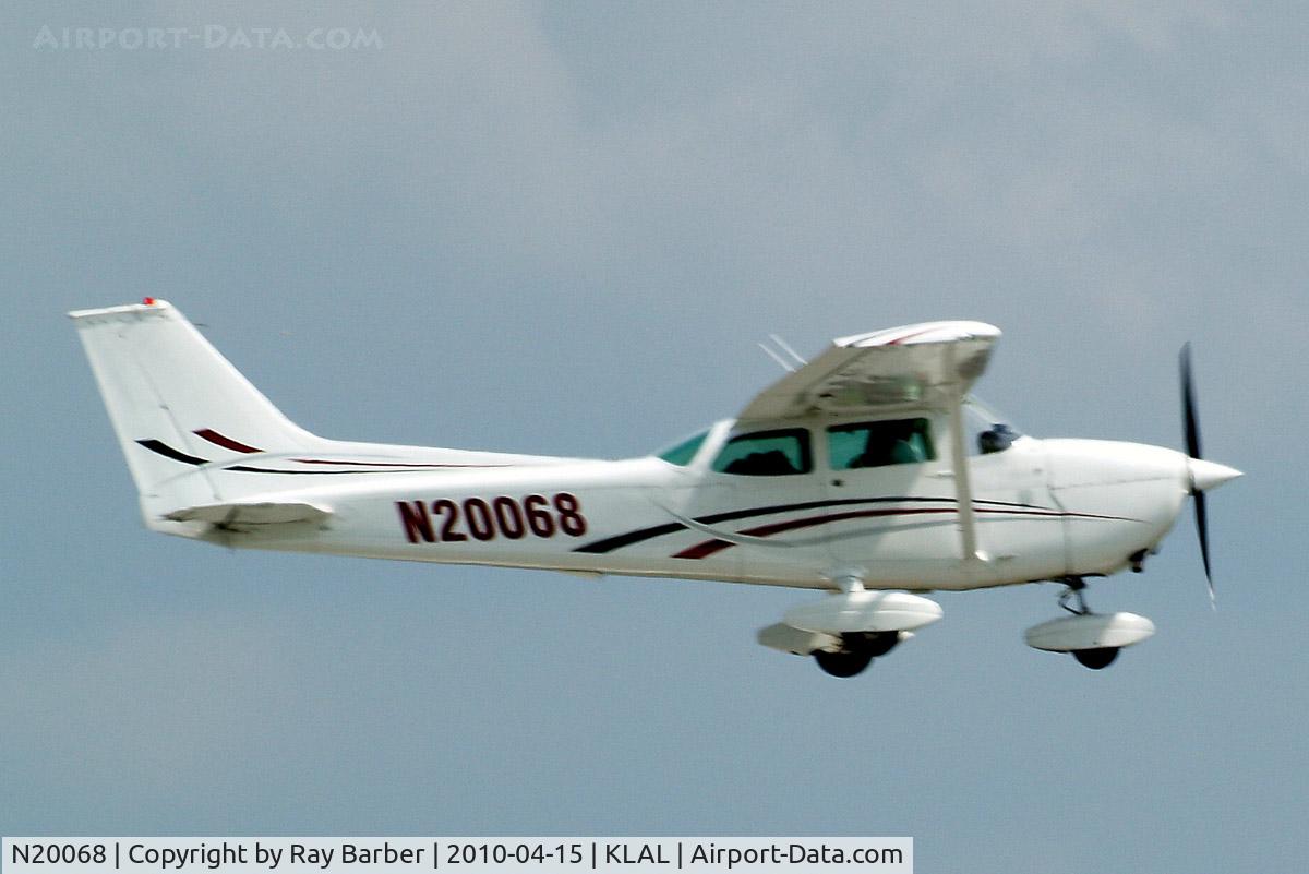 N20068, 1972 Cessna 172M C/N 17260980, Cessna 172M Skyhawk [172-60980] Lakeland-Linder~N 15/04/2010