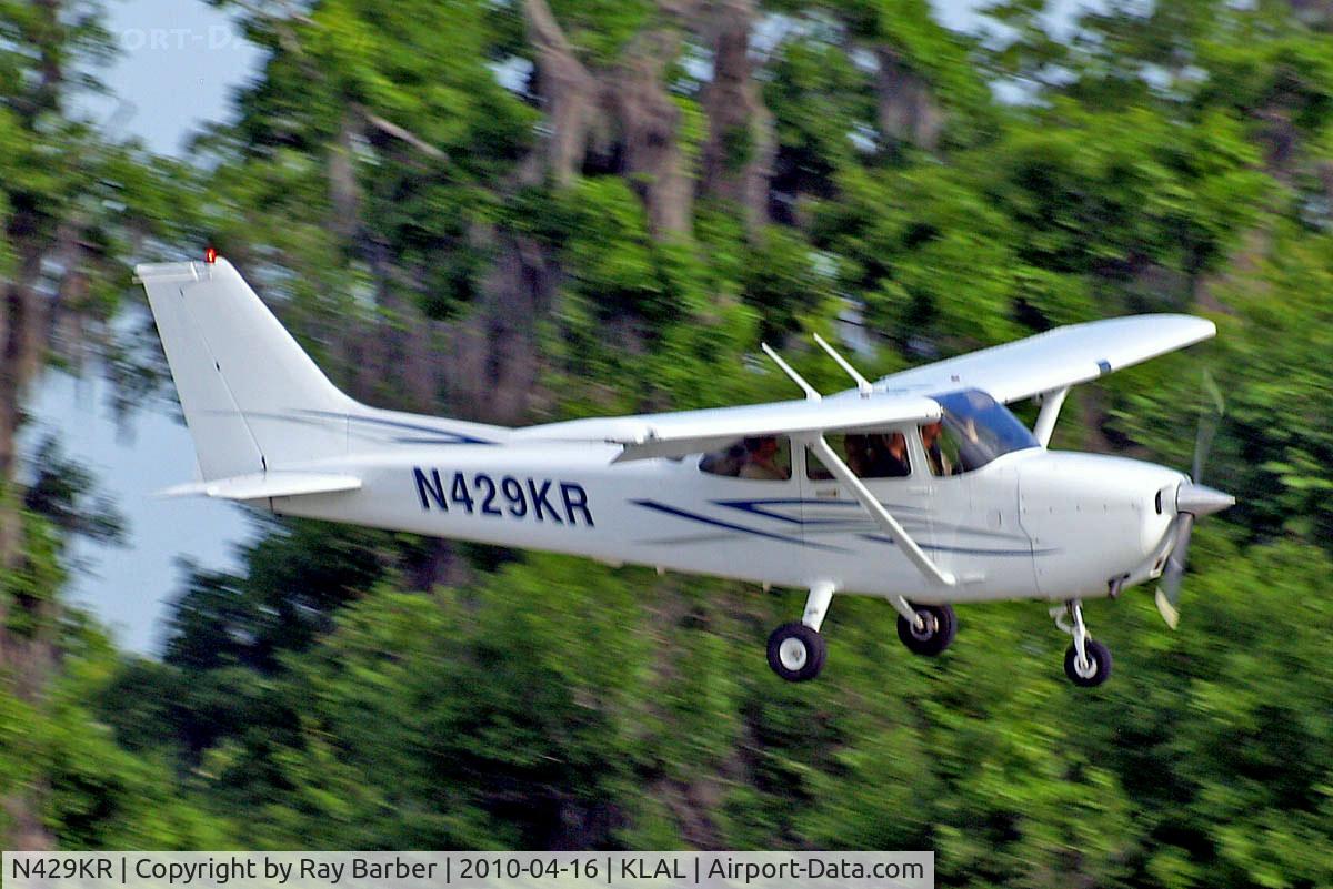 N429KR, 2004 Cessna 172S C/N 172S9684, Cessna 172S Skyhawk [172S-9684] Lakeland-Linder~N 16/04/2010