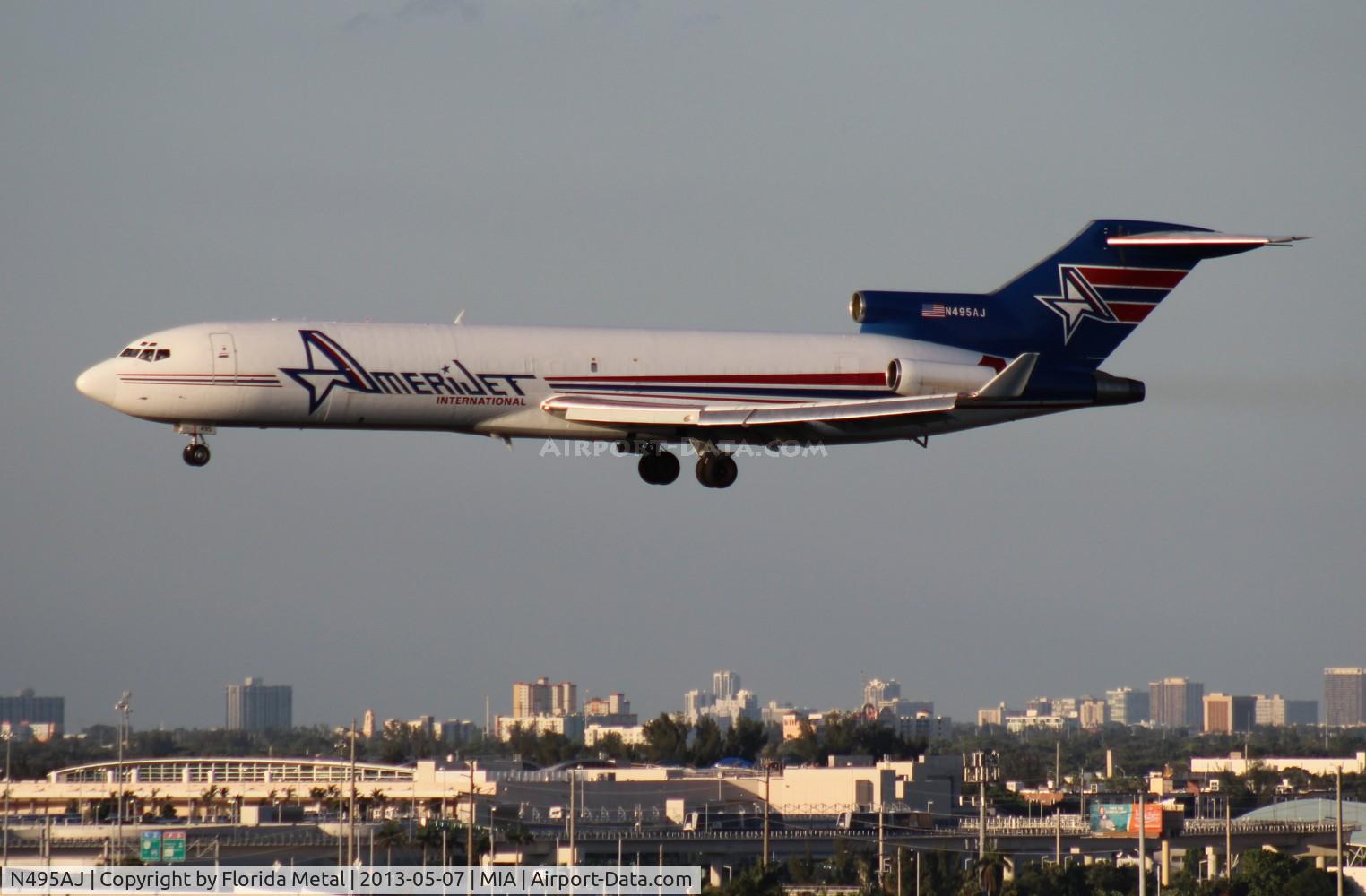 N495AJ, 1975 Boeing 727-233F C/N 20937, Amerijet 727