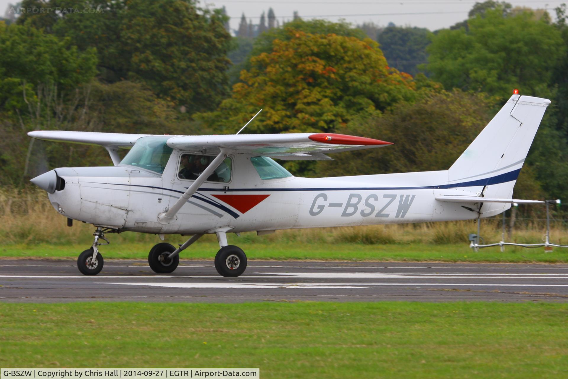 G-BSZW, 1977 Cessna 152 C/N 152-81072, Elstree resident