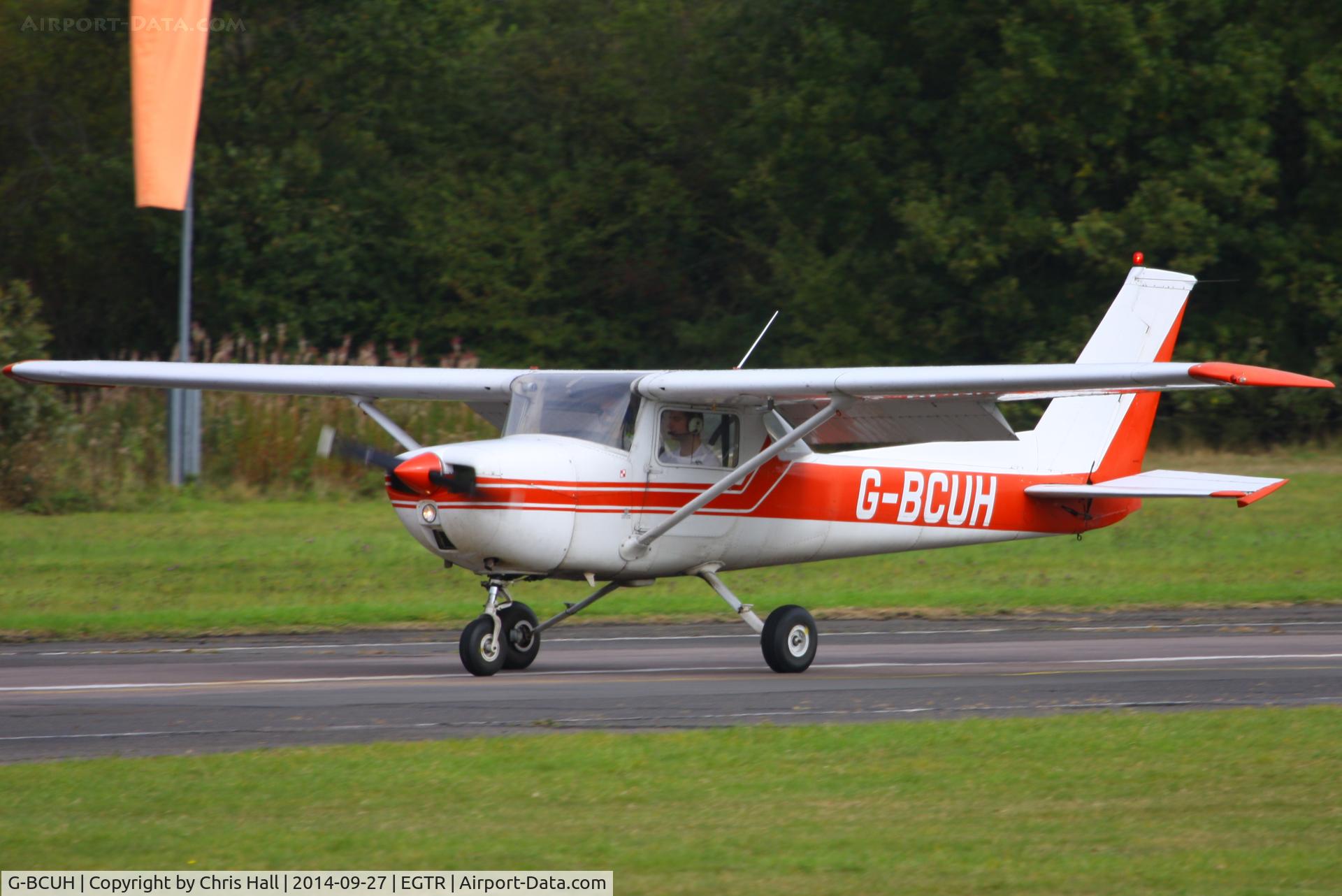 G-BCUH, 1975 Cessna F150M C/N 1195, Elstree resident