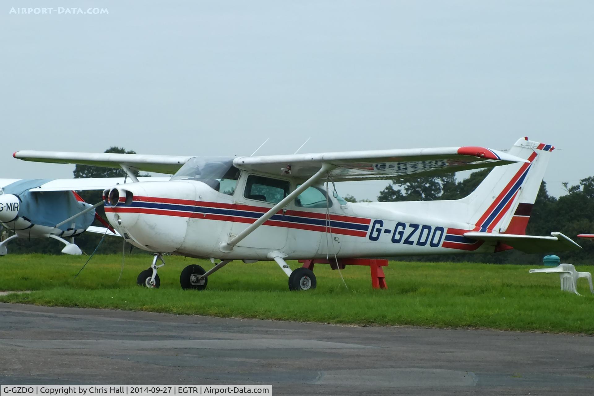 G-GZDO, 1978 Cessna 172N C/N 172-71826, Elstree resident