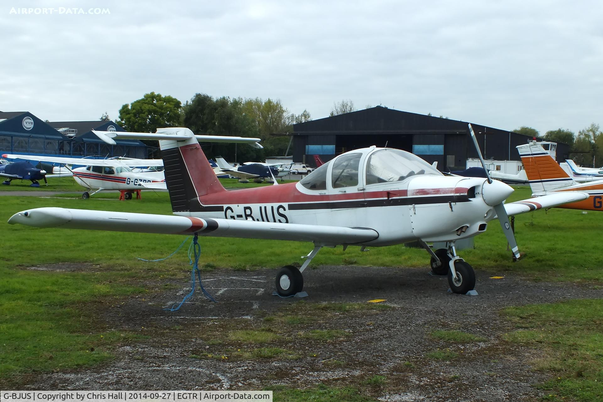 G-BJUS, 1980 Piper PA-38-112 Tomahawk Tomahawk C/N 38-80A0065, Elstree resident