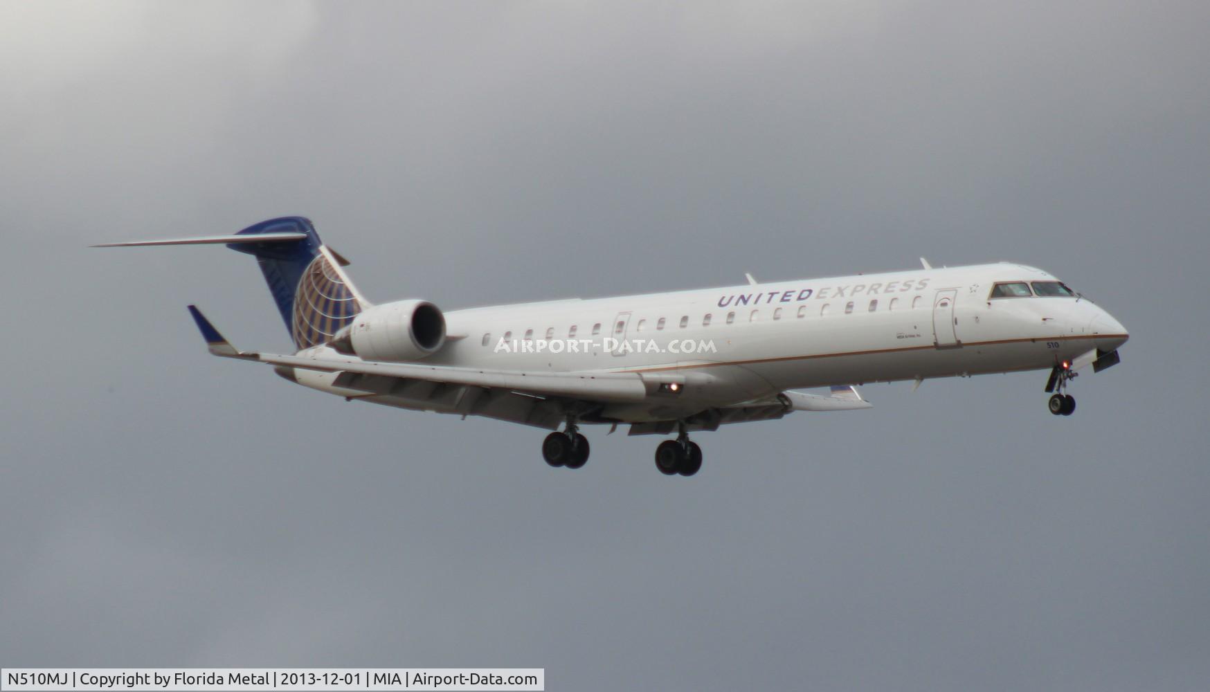 N510MJ, 2003 Bombardier CRJ-700 (CL-600-2C10) Regional Jet C/N 10101, United Express CRJ-700