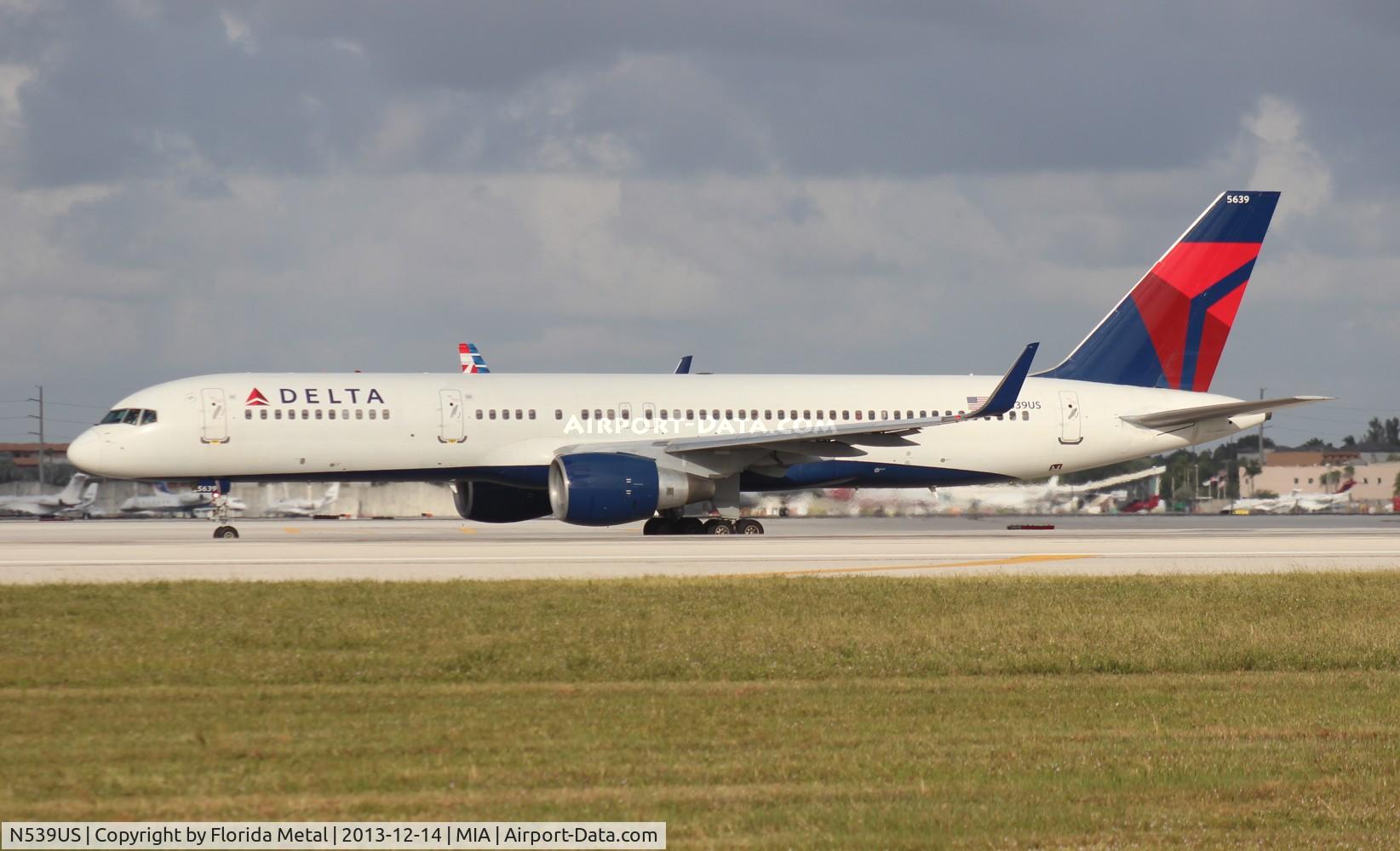 N539US, 1996 Boeing 757-251 C/N 26486, Delta 757-200
