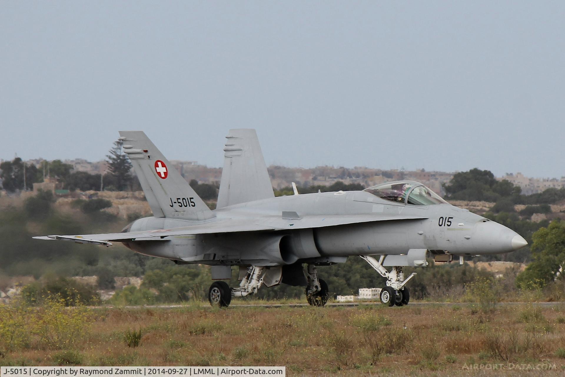 J-5015, McDonnell Douglas F/A-18C Hornet C/N 1361/SFC015, F/A18 Hornet J-5015 Swiss Air Force