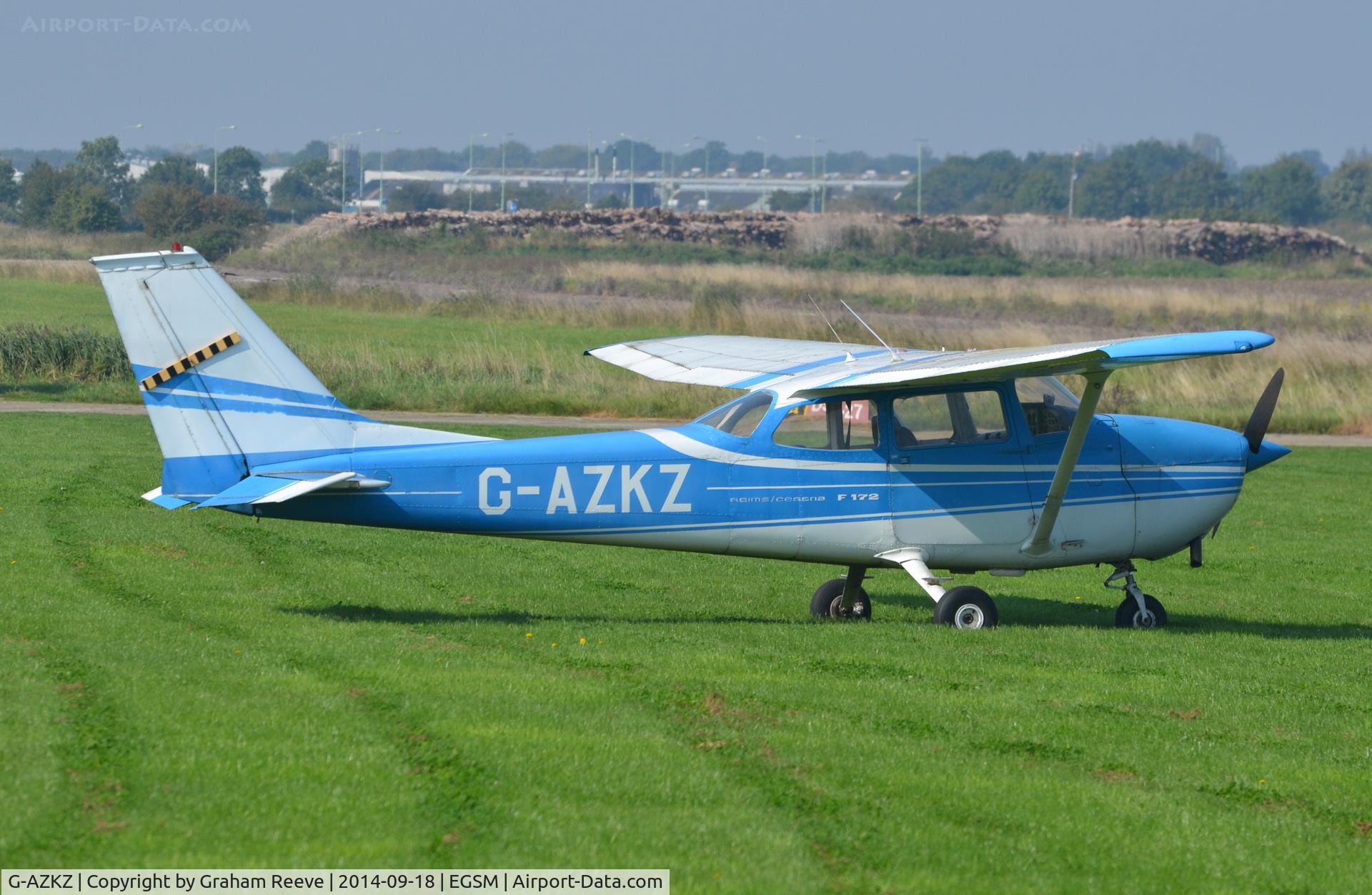 G-AZKZ, 1972 Reims F172L Skyhawk C/N 0814, Parked at Beccles.