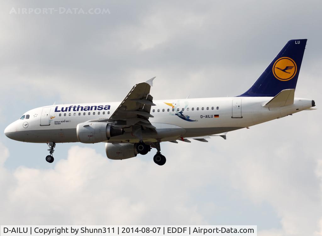 D-AILU, 1997 Airbus A319-114 C/N 744, Landing rwy 25L