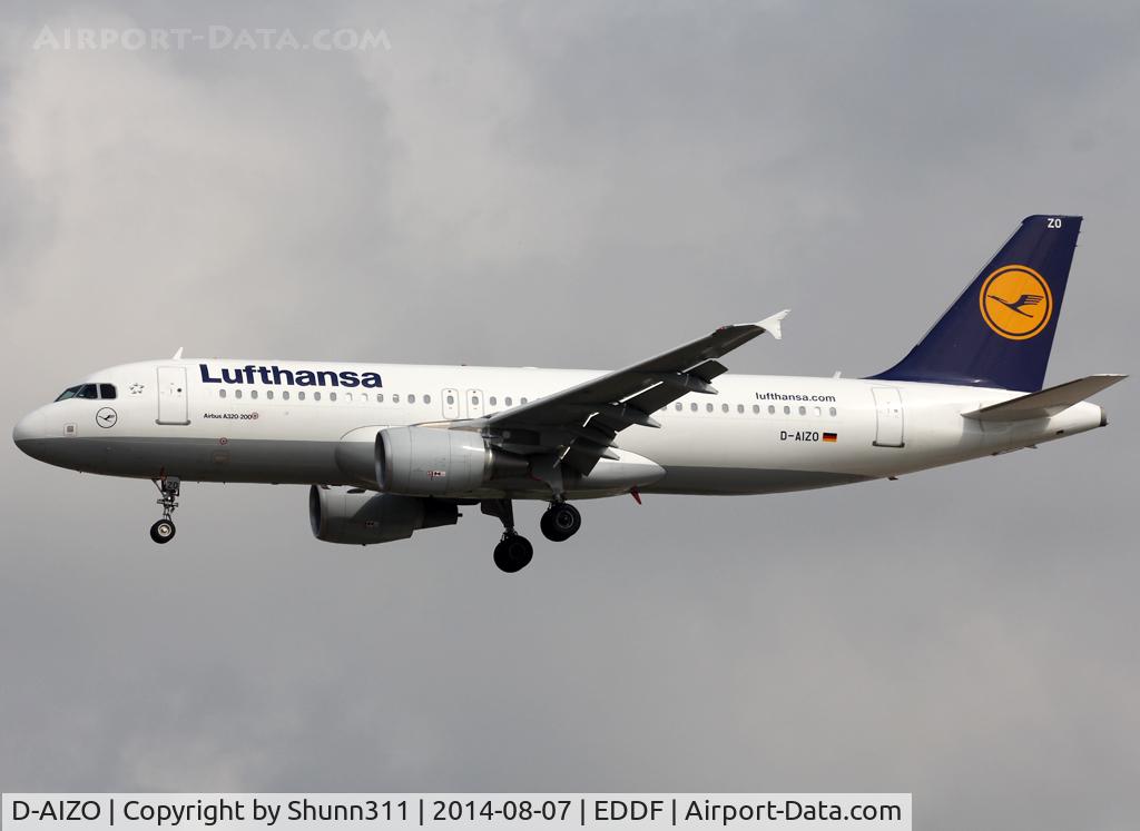 D-AIZO, 2012 Airbus A320-214 C/N 5441, Landing rwy 25L