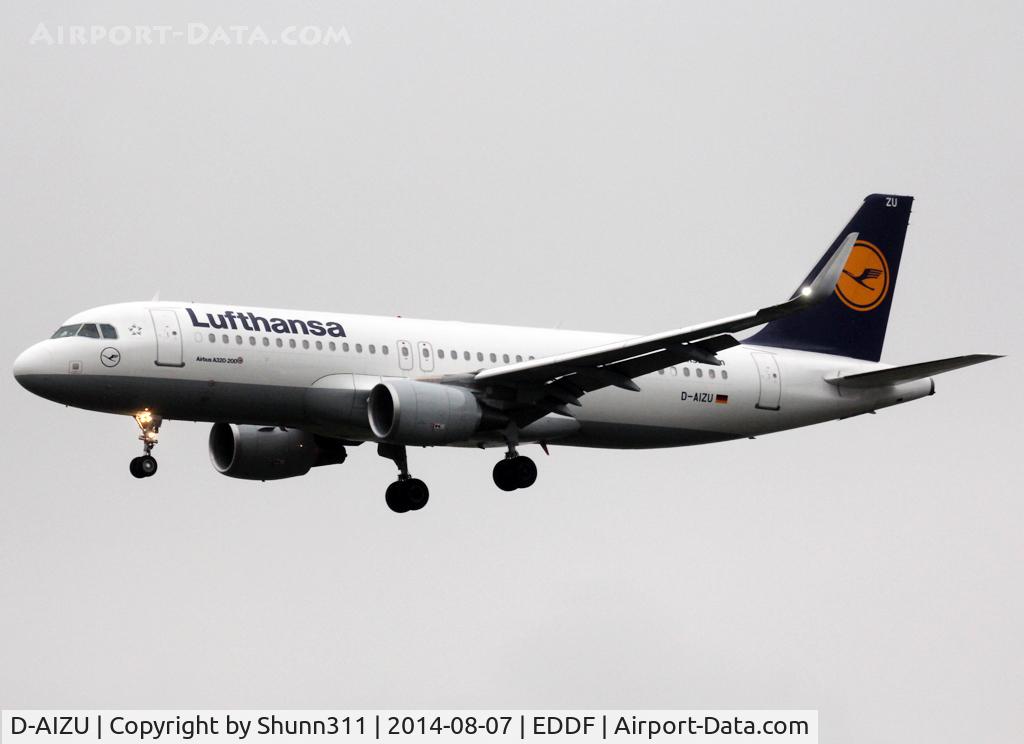 D-AIZU, 2013 Airbus A320-214 C/N 5635, Landing rwy 25L