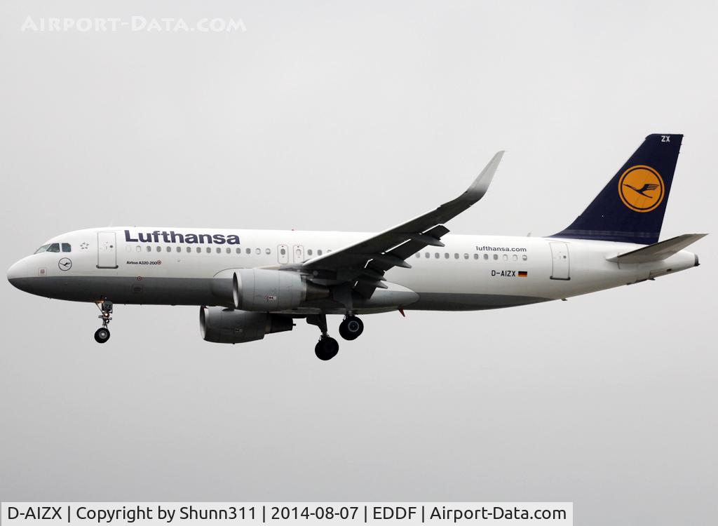 D-AIZX, 2013 Airbus A320-214 C/N 5741, Landing rwy 25L