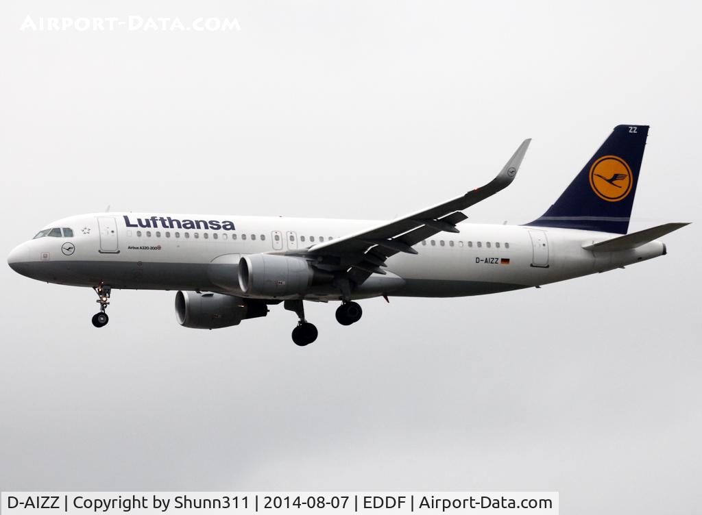D-AIZZ, 2013 Airbus A320-214 C/N 5831, Landing rwy 25L