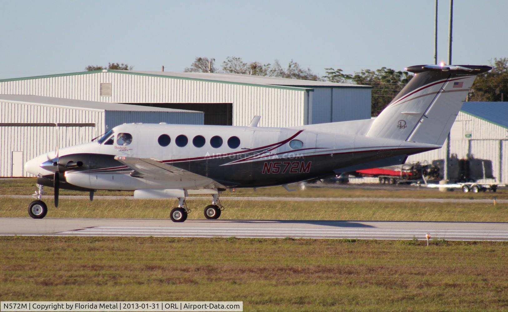N572M, 1978 Beech 200 Super King Air C/N BB-398, Super King Air