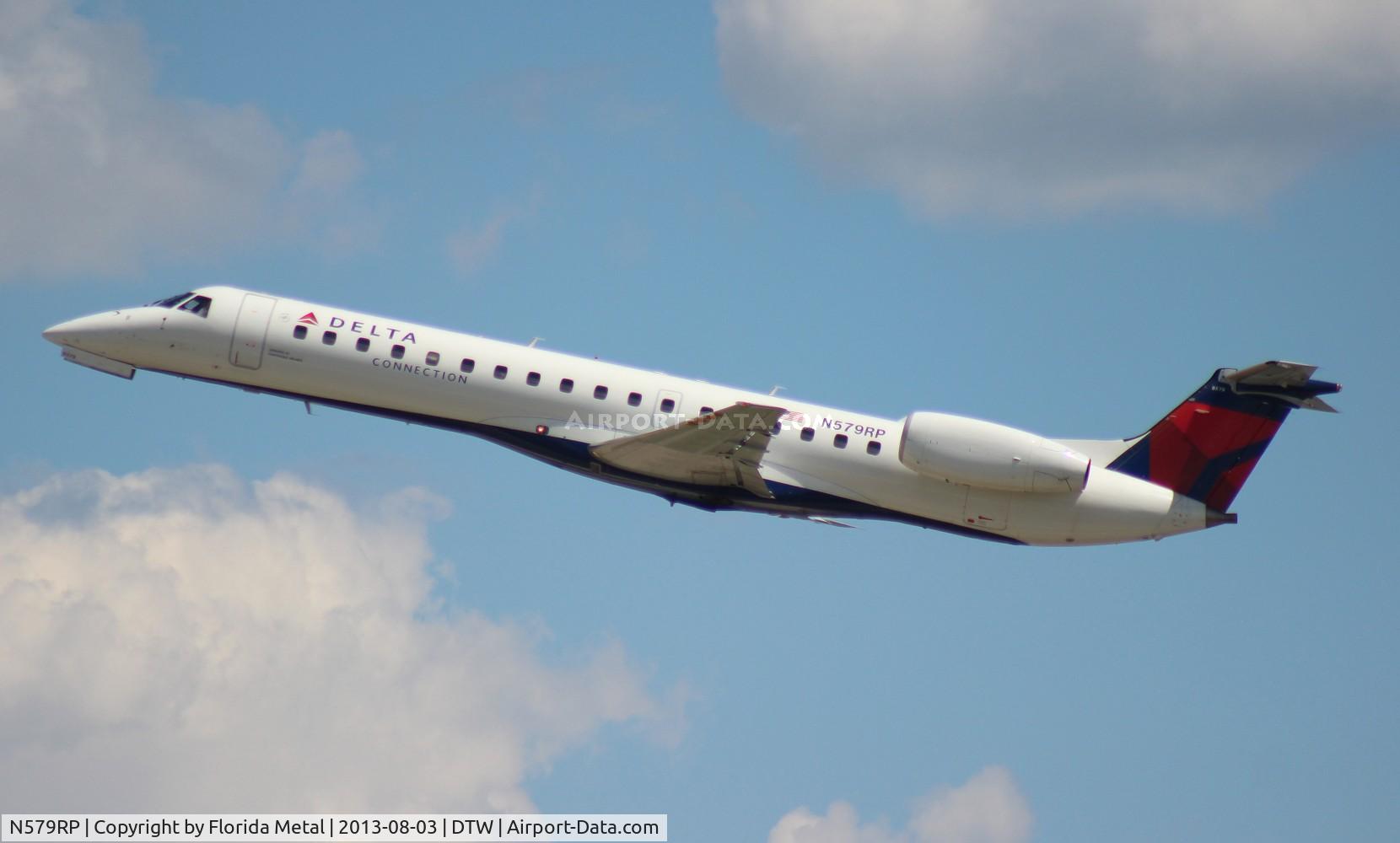 N579RP, 2004 Embraer ERJ-145LR (EMB-145LR) C/N 14500871, Delta Connection E145