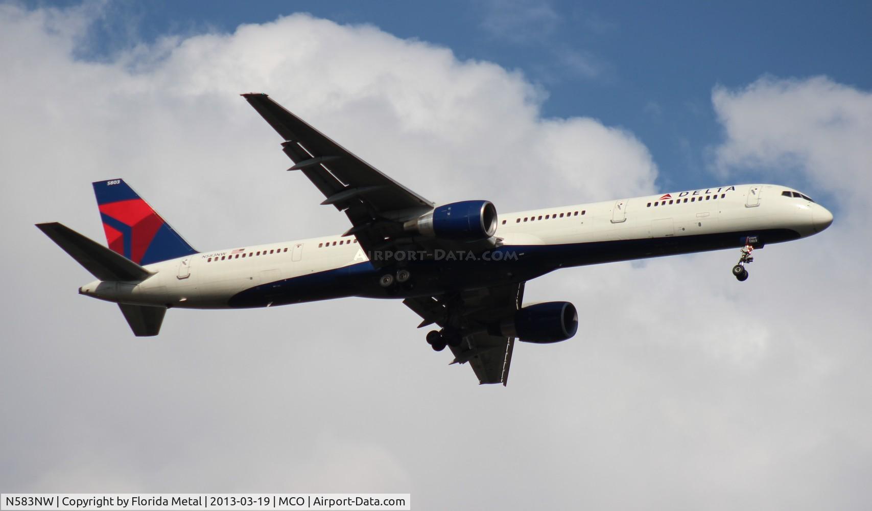 N583NW, 2002 Boeing 757-351 C/N 32983, Delta