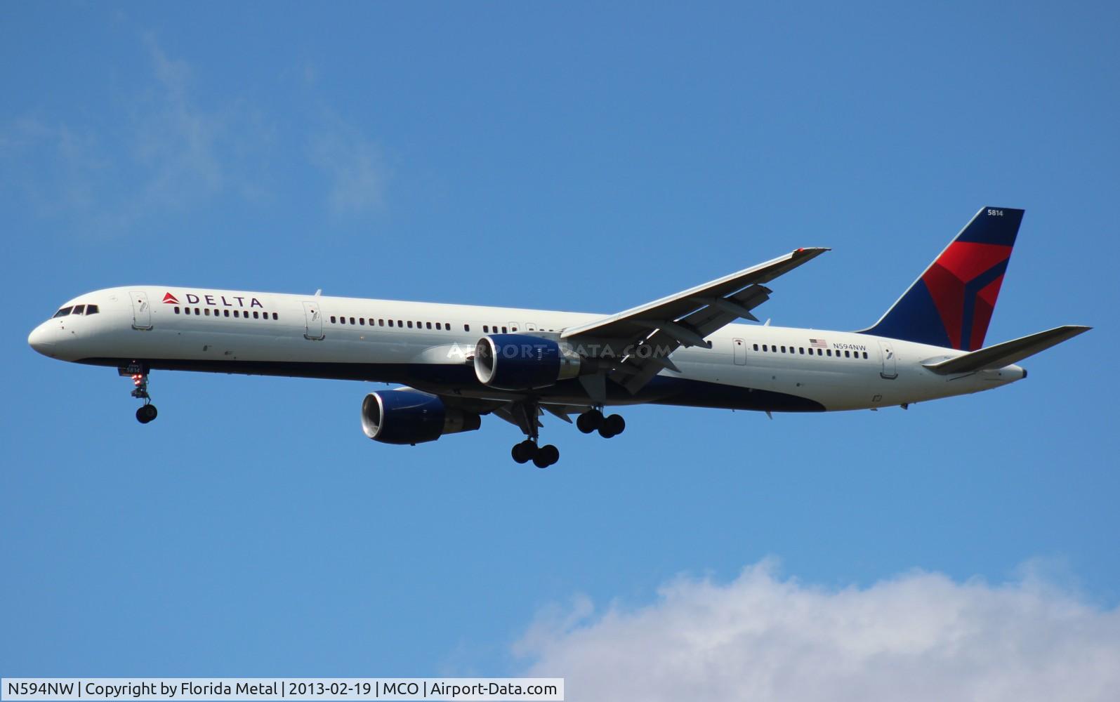 N594NW, 2003 Boeing 757-351 C/N 32994, Delta