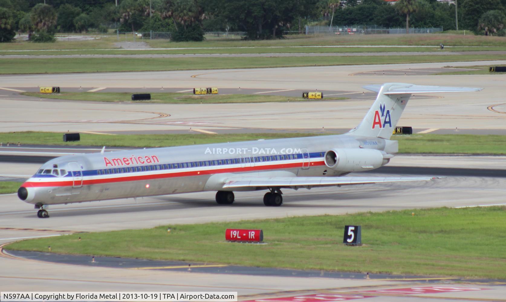 N597AA, 1992 McDonnell Douglas MD-83 (DC-9-83) C/N 53287, American
