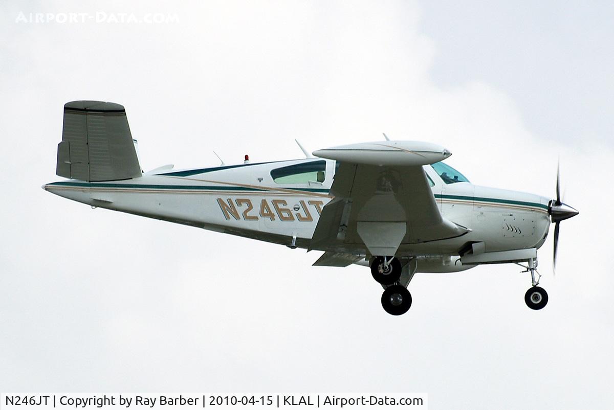 N246JT, 1978 Beech V35B Bonanza C/N D-10079, Beech V35B Bonanza [D-10079] Lakeland-Linder~N 15/04/2010