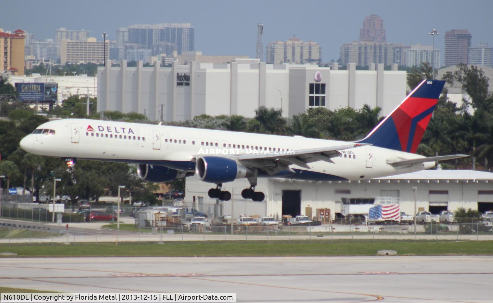 N610DL, 1985 Boeing 757-232 C/N 22817, Delta