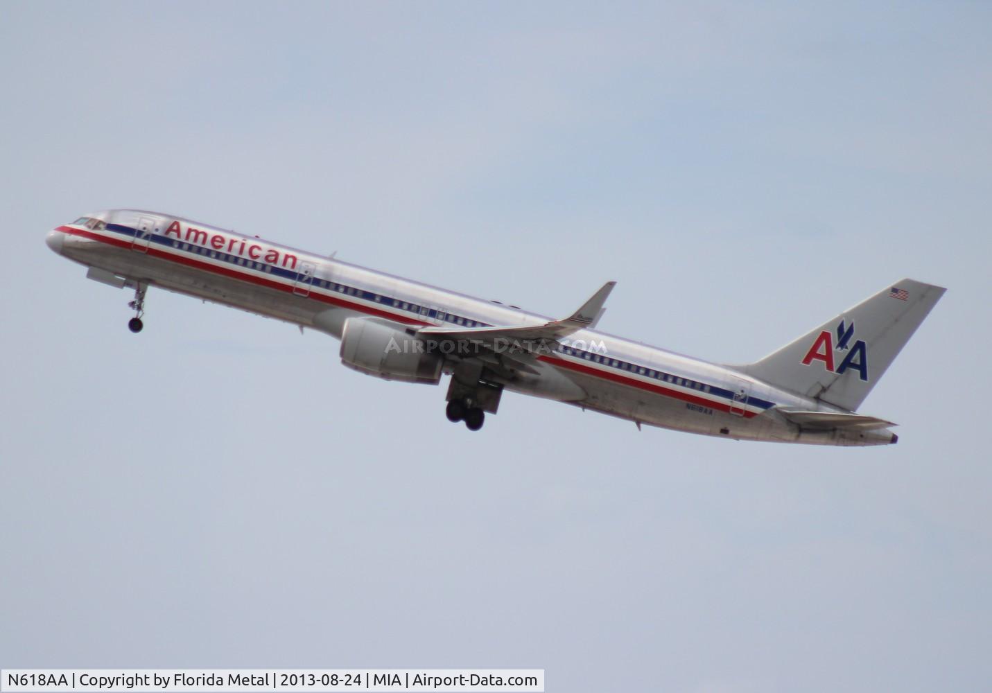 N618AA, 1989 Boeing 757-223 C/N 24526, American
