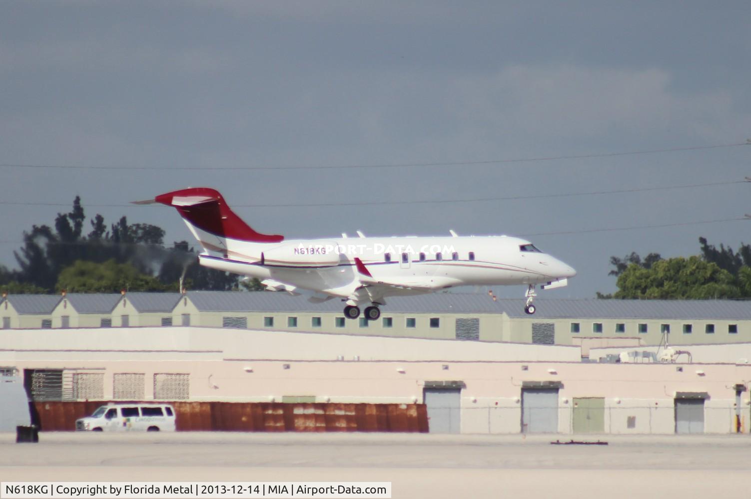 N618KG, 2006 Bombardier Challenger 300 (BD-100-1A10) C/N 20093, Challenger 300