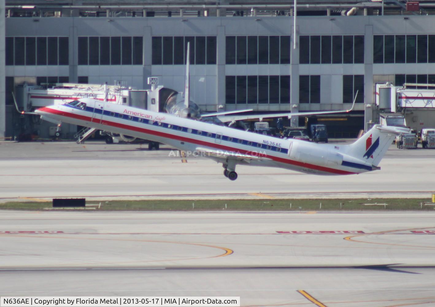 N636AE, 1999 Embraer ERJ-145LR (EMB-145LR) C/N 145160, Eagle E145