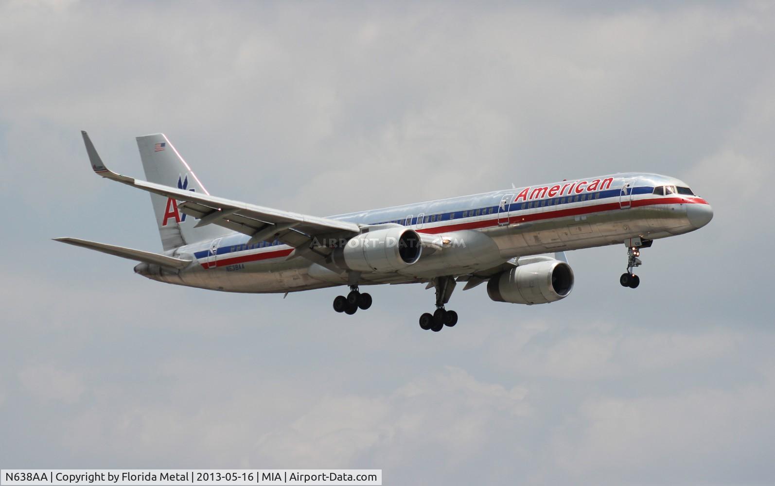 N638AA, 1991 Boeing 757-223 C/N 24596, American