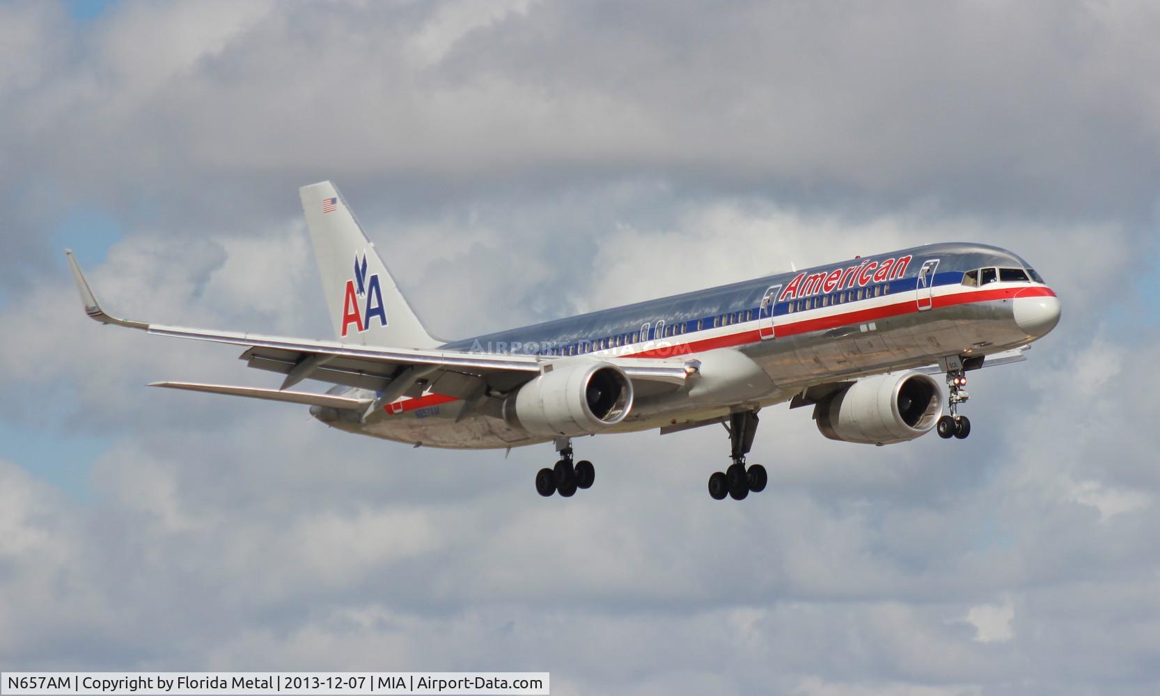 N657AM, 1991 Boeing 757-223 C/N 24615, American