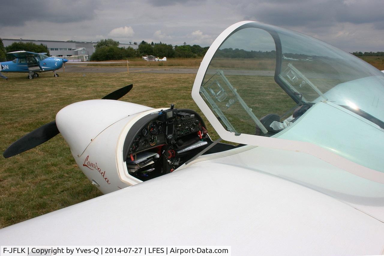 F-JFLK, Urban Air UFM-13 Lambada C/N 59 CLF, Urban Air UFM-13 Lambada, Close view of cockpit, Guiscriff airfield (LFES) open day 2014
