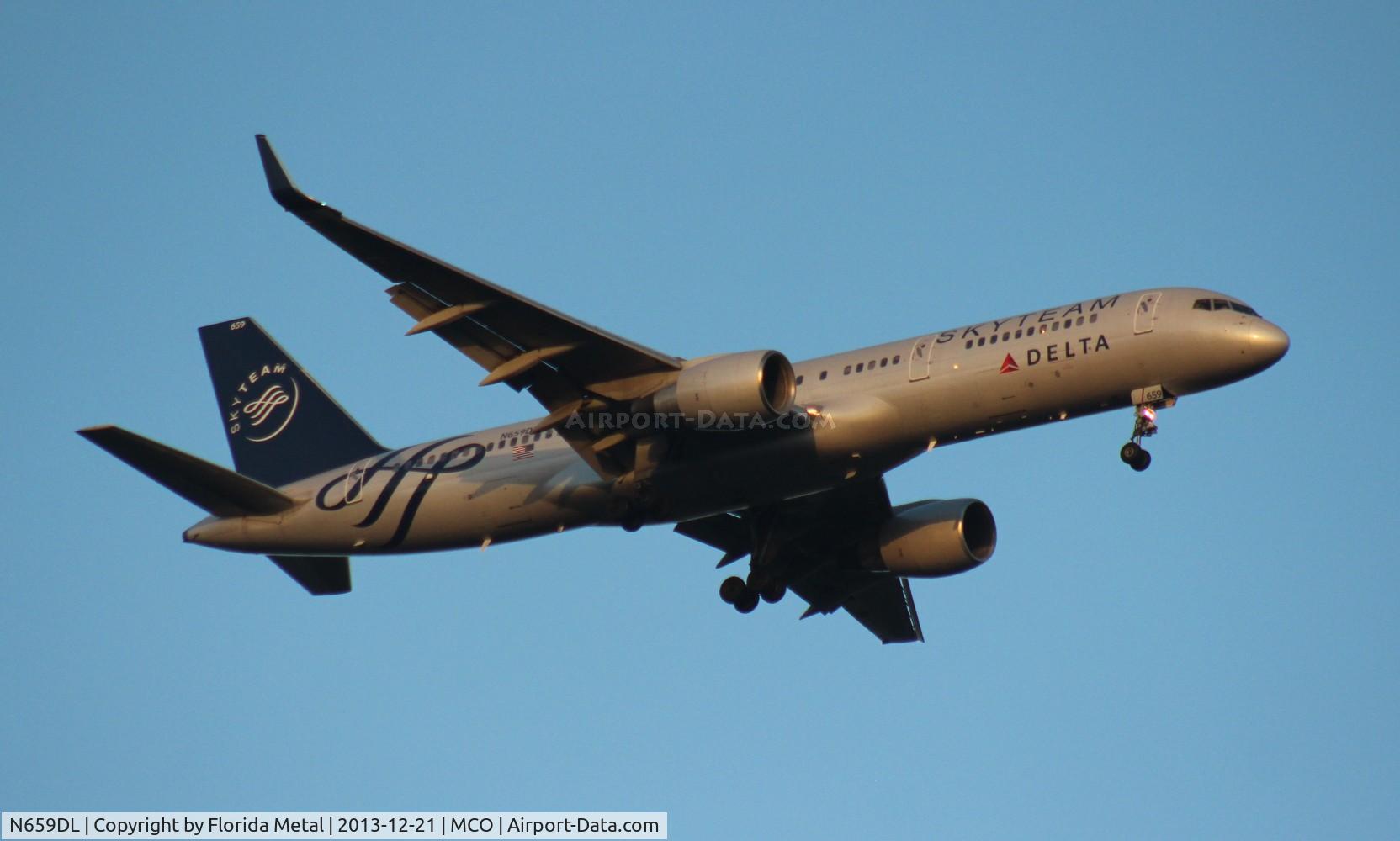 N659DL, 1990 Boeing 757-232 C/N 24421, Delta Skyteam