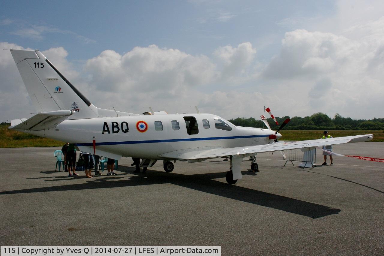 115, Socata TBM-700 C/N 115, Socata TBM-700, Static display, Guiscriff airfield (LFES) open day 2014