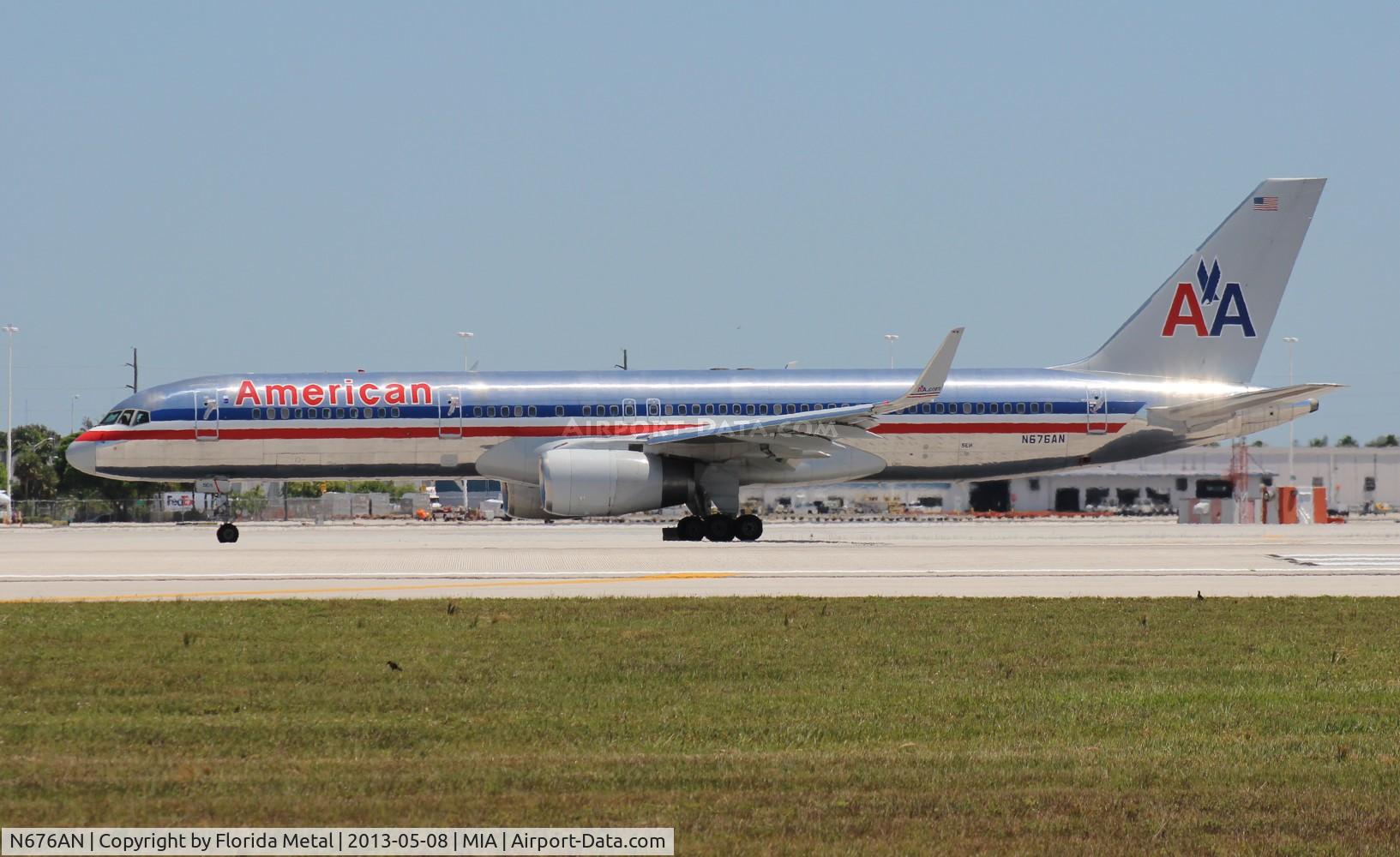 N676AN, 1998 Boeing 757-223 C/N 29426, American 757