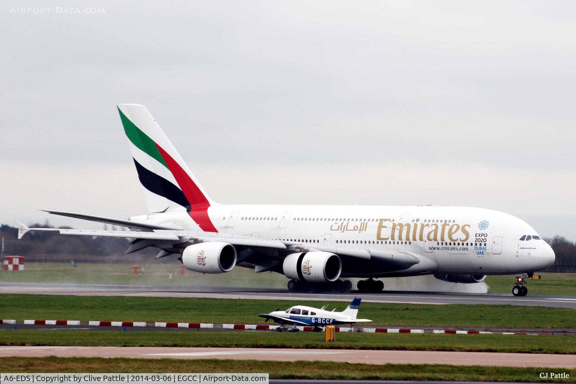 A6-EDS, 2011 Airbus A380-861 C/N 086, Manchester arriavl - Reverse thrust still engaged