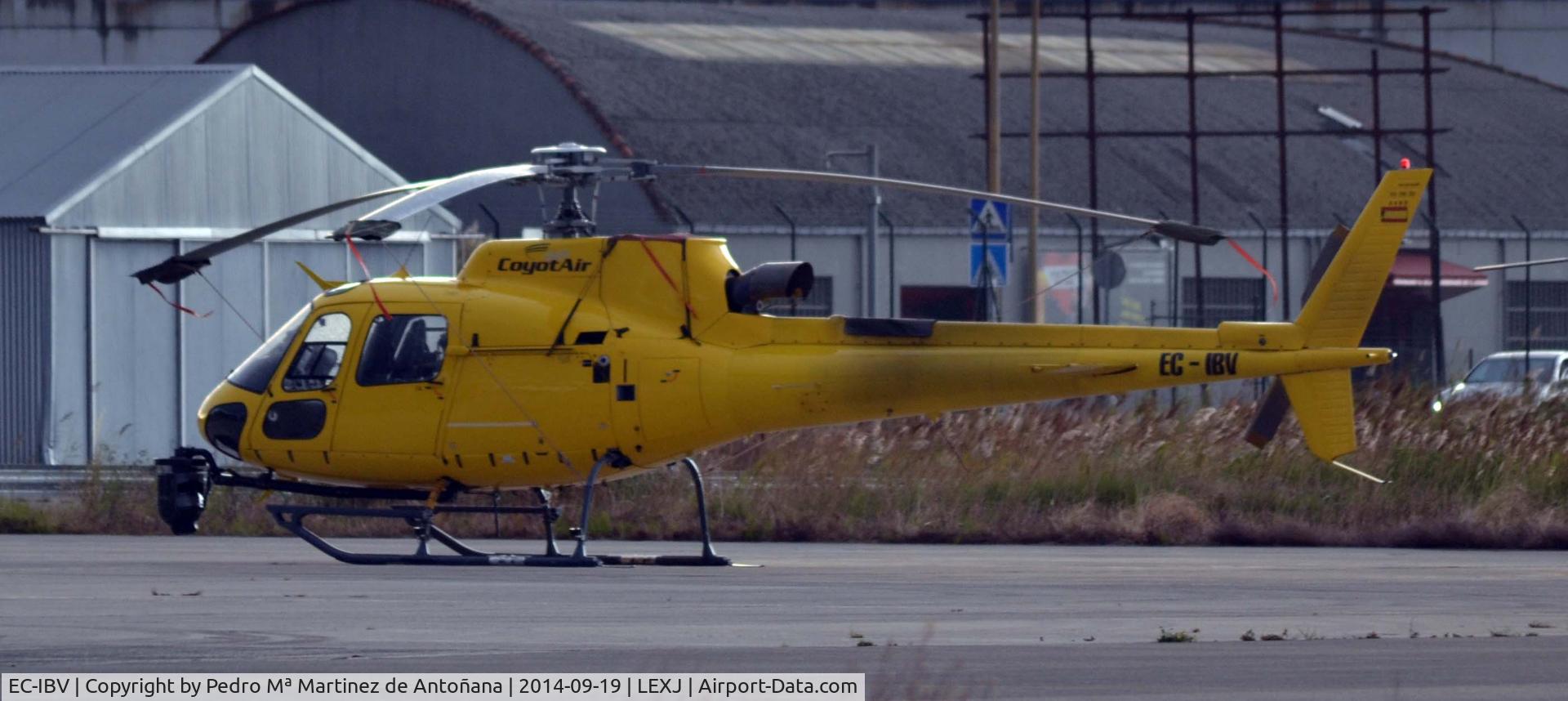 EC-IBV, Aerospatiale AS-350B-3 Ecureuil C/N 3489, Aeropuerto de Santander - Parayas