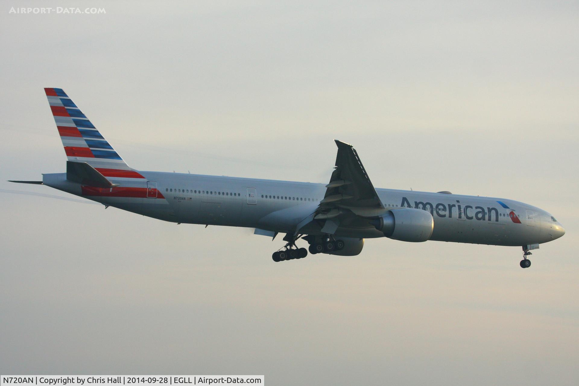 N720AN, 2013 Boeing 777-323/ER C/N 33522, American Airlines