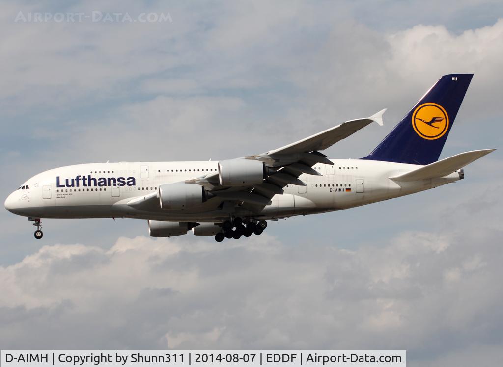 D-AIMH, 2010 Airbus A380-841 C/N 070, Landing rwy 25L