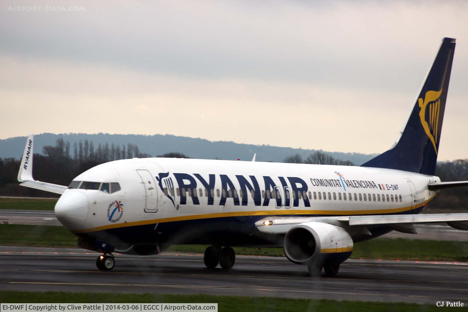 EI-DWF, 2007 Boeing 737-8AS C/N 33619, Ryanair taxy to the gate at Manchester