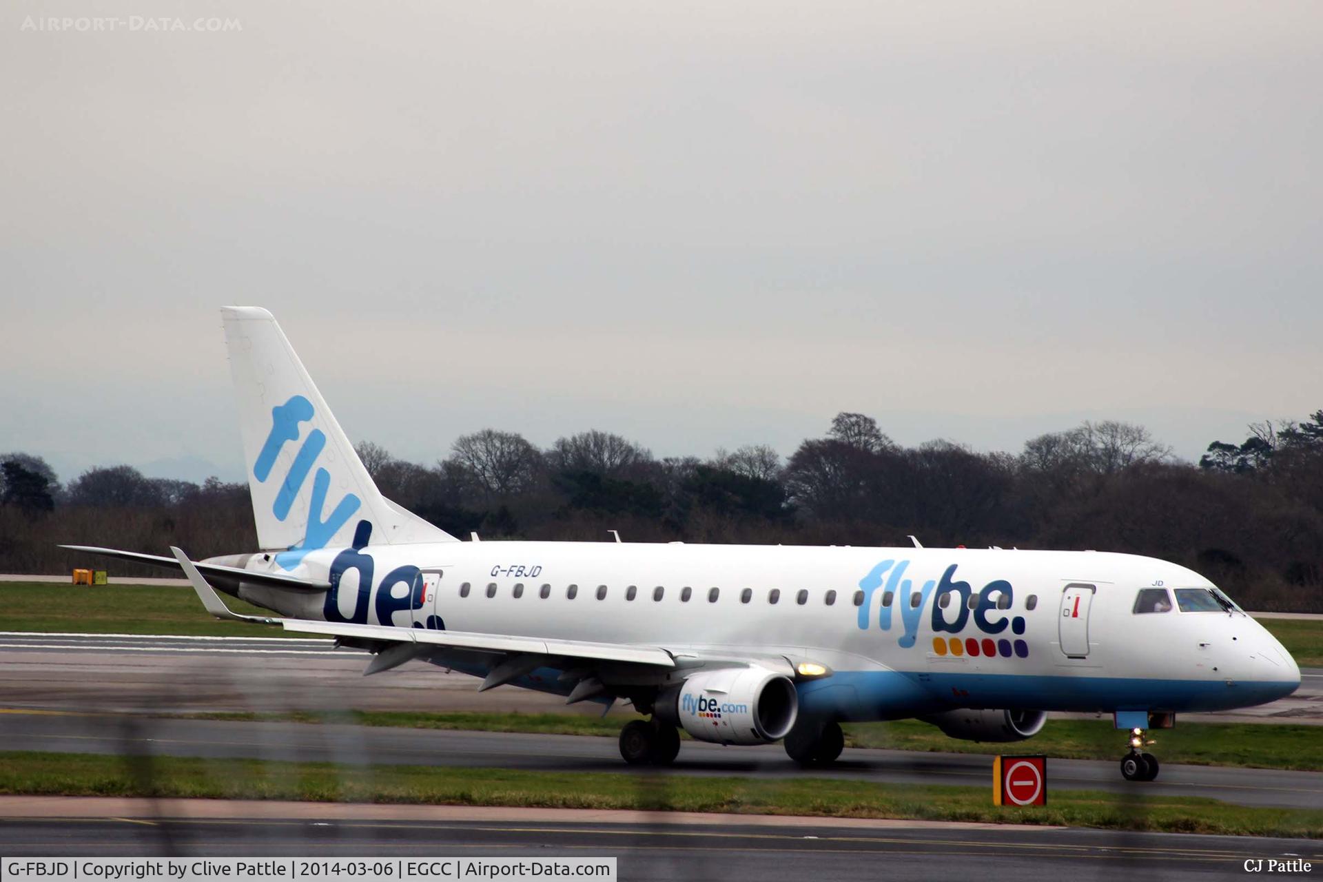 G-FBJD, 2011 Embraer 175STD (ERJ-170-200) C/N 17000329, Manchester action