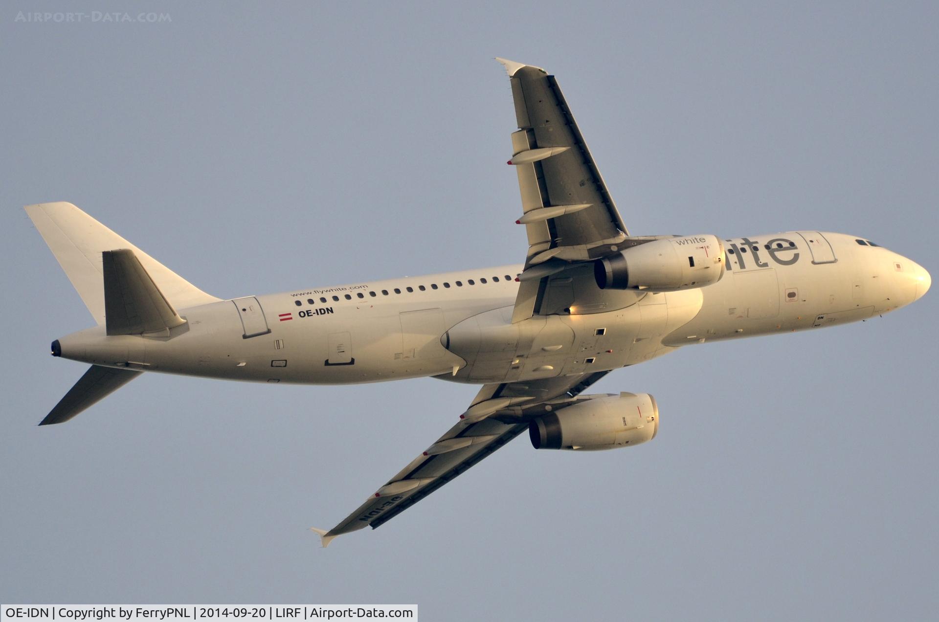 OE-IDN, 2002 Airbus A320-232 C/N 1723, Pretty White Airbus A320