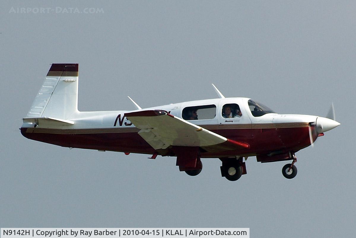 N9142H, 1996 Mooney M20J 201 C/N 24-3381, M.20J Model 205 [24-3381] Lakeland-Linder~N 15/04/2010