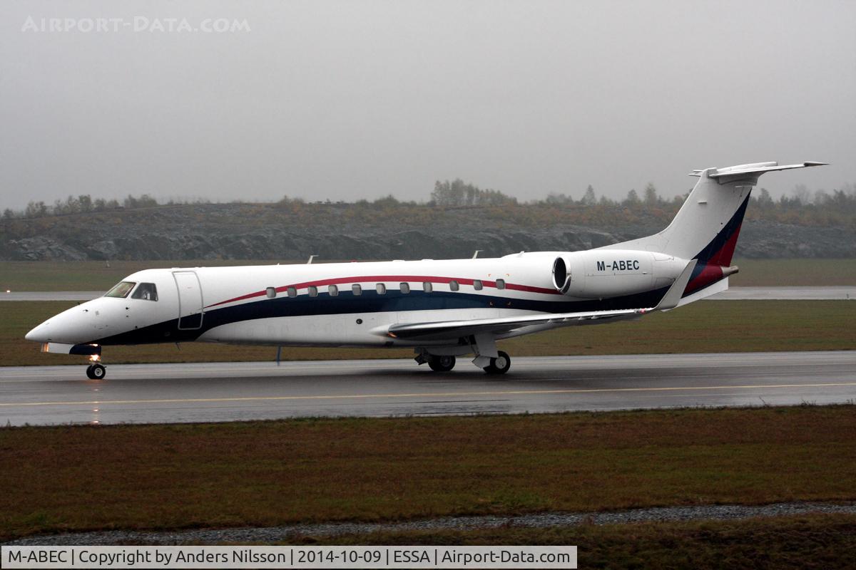 M-ABEC, 2008 Embraer EMB-135BJ Legacy 600 C/N 14501031, Taxiing in after landing.