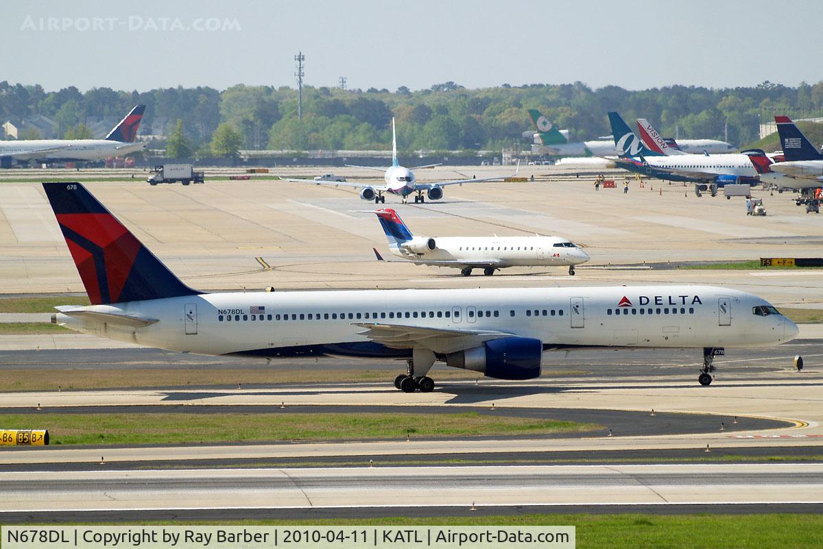 N678DL, 1998 Boeing 757-232 C/N 25983, Boeing 757-232 [25983] (Delta Airlines) Atlanta-Hartsfield~N 11/04/2010