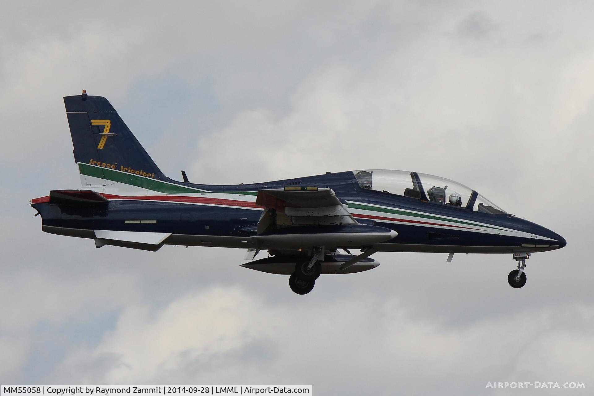 MM55058, Aermacchi MB-339PAN C/N 6852/190/AA087, MB339 MM55058/7 Frecce Tricolori Italian Air Force